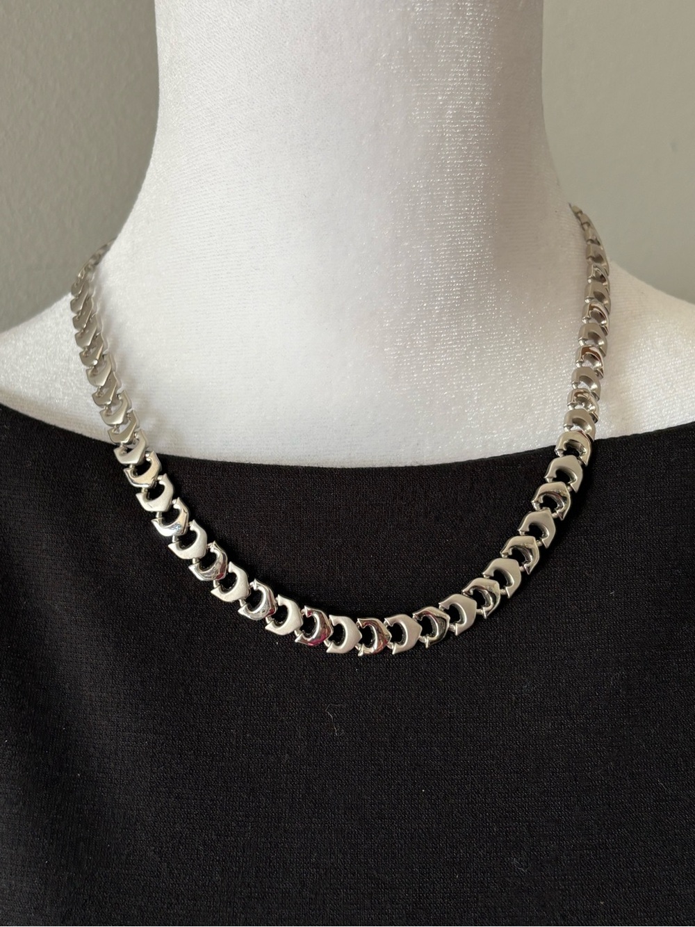 Silver Tone Collar Necklace Interlocking Link 28” Dual Finish 42g